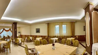 Marina Royal Palace