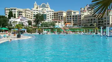 Marina Royal Palace