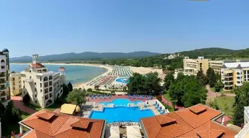 Marina Royal Palace
