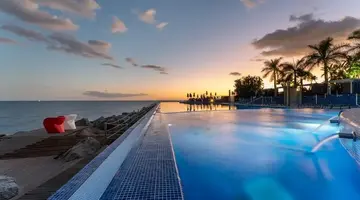Marina Suites