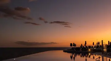 Marina Suites