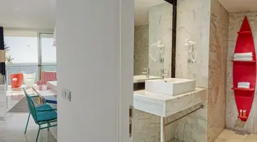 Marina Suites