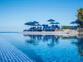 Marina Suites