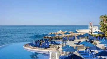 Marina Suites