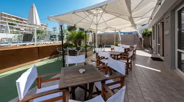 Marine Congo Hotel