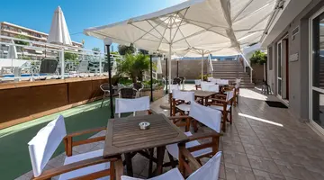 Marine Congo Hotel