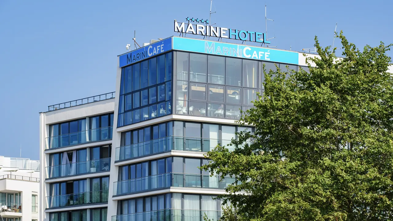 Marine Hotel by Zdrojowa