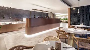 Marine Hotel