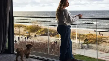 Marine Hotel