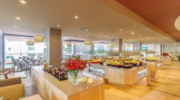 Marins Suites Hotel