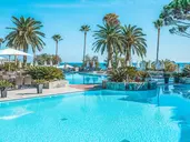 Marins Suites Hotel