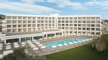 Maris Grand Waterpark Resort
