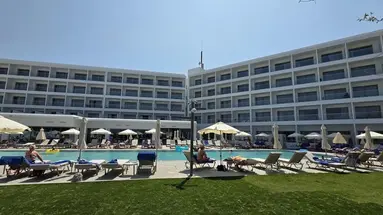 Maris Grand Waterpark Resort