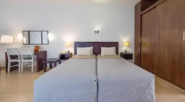 Marismare Apartments