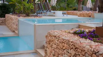 Maritim Antonine Hotel and Spa