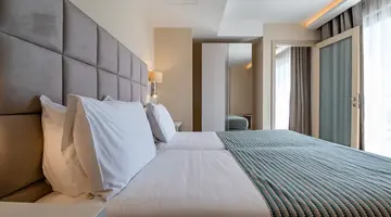 Maritim Antonine Hotel and Spa
