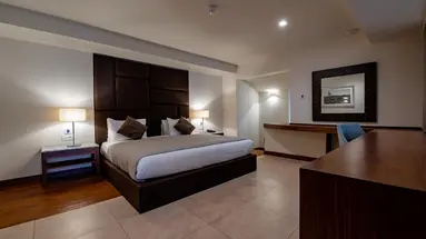 Maritim Antonine Hotel & Spa