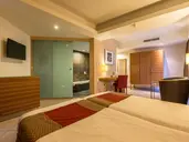 Maritim Antonine Hotel & Spa