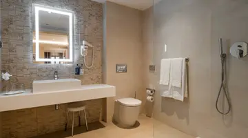 Maritim Antonine Hotel & Spa