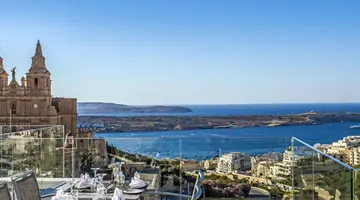 Maritim Antonine Hotel & Spa