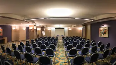 Maritim Antonine Hotel & Spa