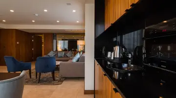 Maritim Antonine Hotel & Spa