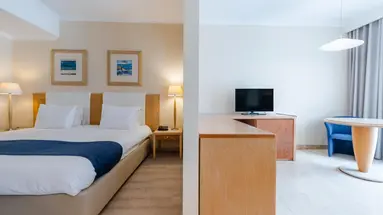 Maritim Antonine Hotel & Spa