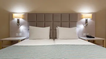 Maritim Antonine Hotel & Spa