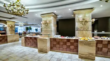 Maritim Antonine Hotel & Spa