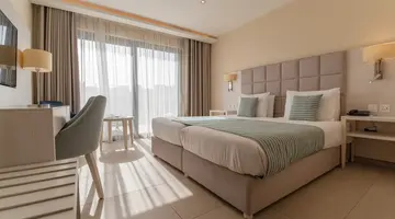 Maritim Antonine Hotel & Spa