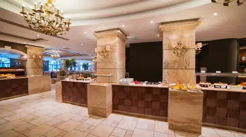 Maritim Antonine Hotel