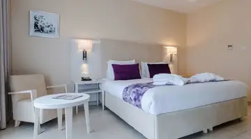 Maritim Antonine