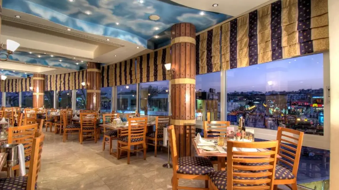 MARITIM JOLIE VILLE RESORT & CASINO SSH