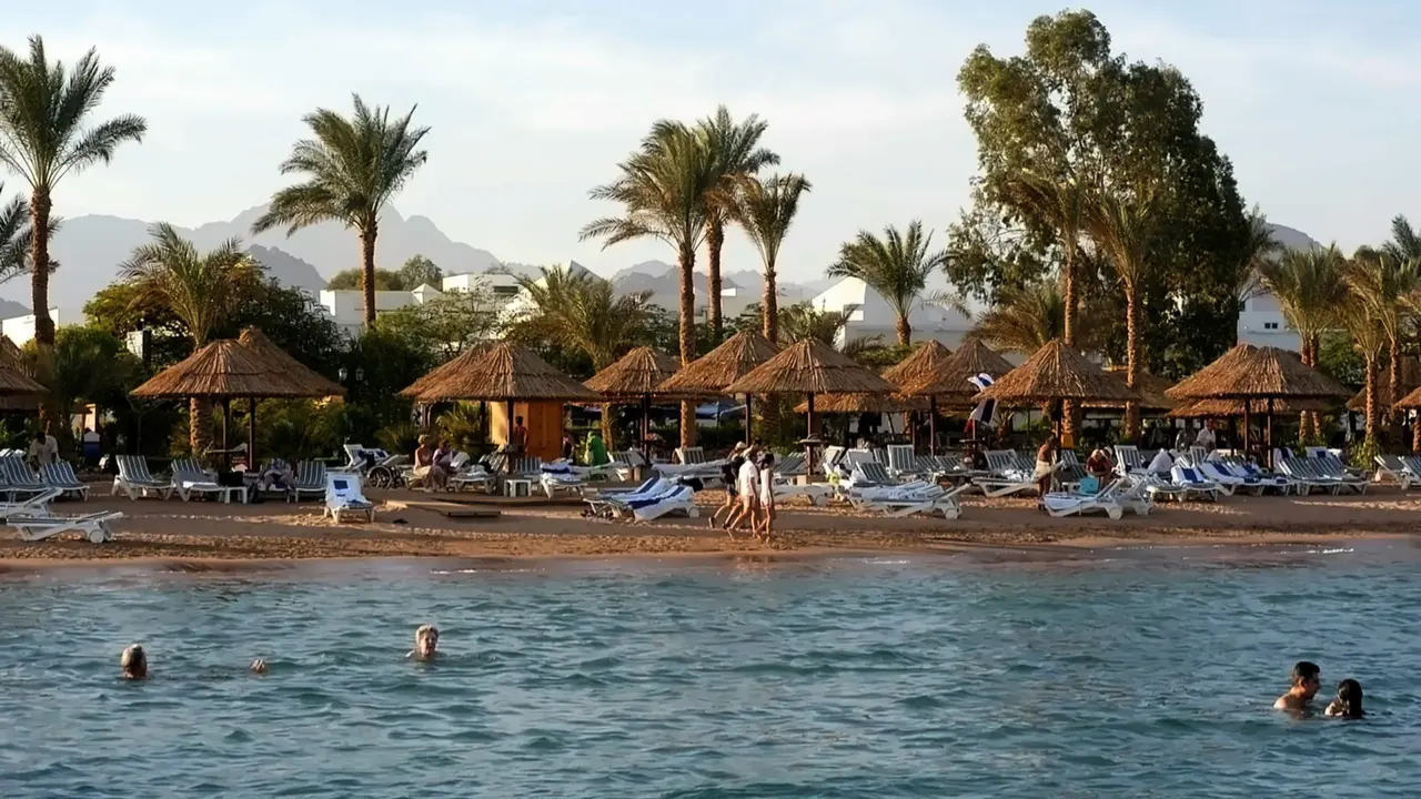 Maritim Jolie Ville Resort & Casino