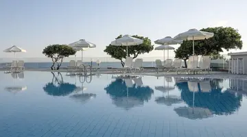 Maritimo Beach Hotel