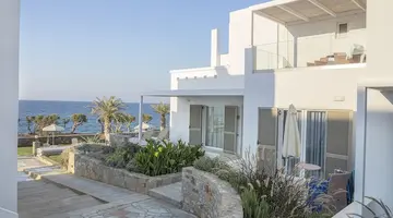 Maritimo Beach Hotel