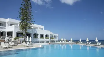 Maritimo Beach Hotel