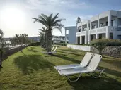 Maritimo Beach Hotel