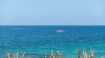 Maritimo Beach Hotel