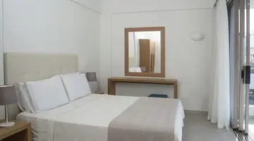 Maritimo Beach Hotel