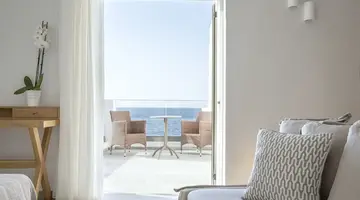 Maritimo Beach Hotel