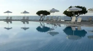 Maritimo Beach Hotel