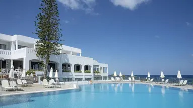 Maritimo Beach Hotel