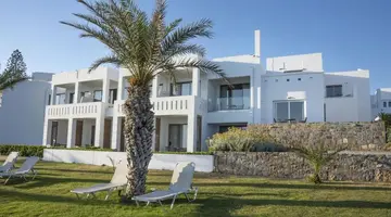 Maritimo Beach Hotel