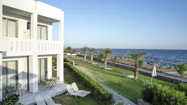 Maritimo Beach Hotel