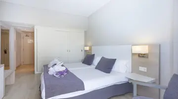 Marivent Be Live Adults Only
