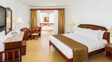 MARLIN INN AZUR RESORT