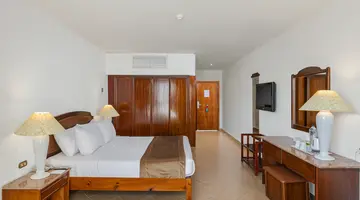 MARLIN INN AZUR RESORT
