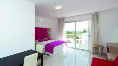 Marlita Beach Hotel Apartments