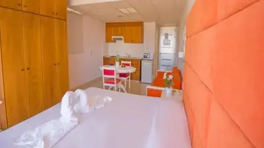 Marlita Beach Hotel Apartments